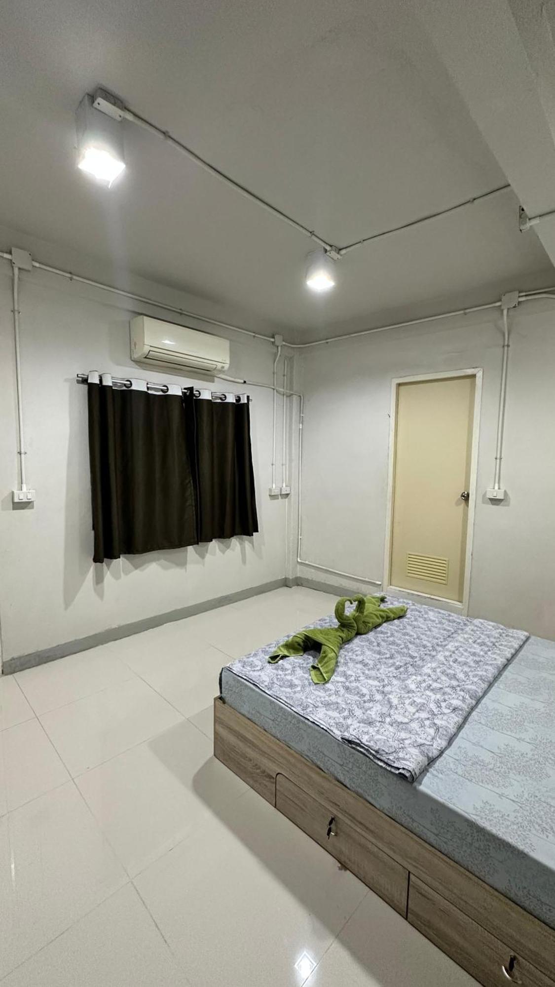 Lemon Tree Hostel Khaosan バンコク都 エクステリア 写真