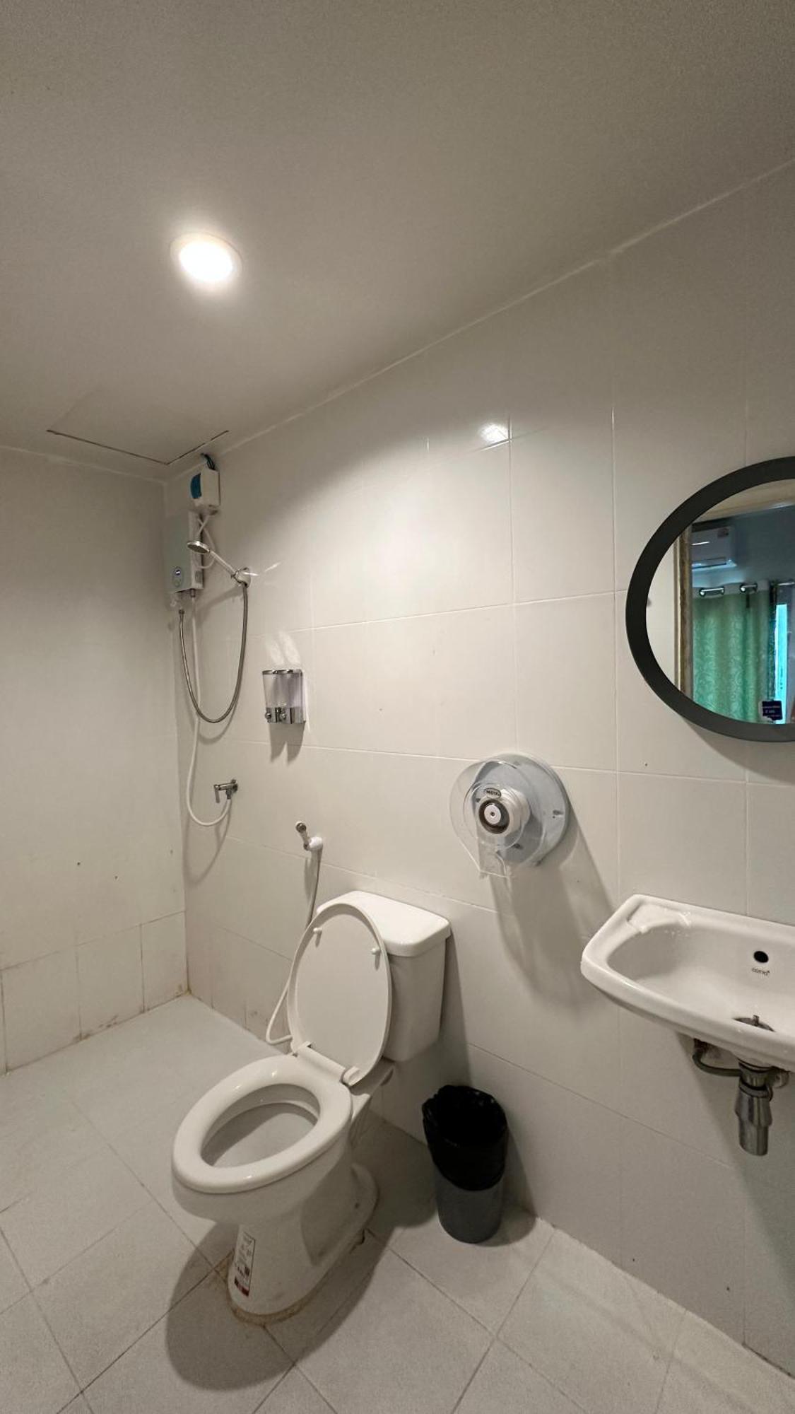Lemon Tree Hostel Khaosan バンコク都 エクステリア 写真