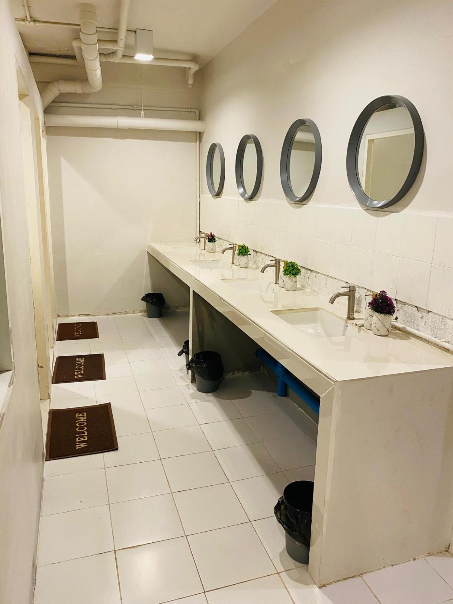 Lemon Tree Hostel Khaosan バンコク都 エクステリア 写真